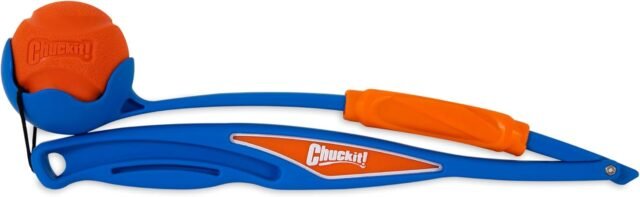 Chuckit! Fetch & Fold Mini 18M Dog Ball Launcher - Image 2